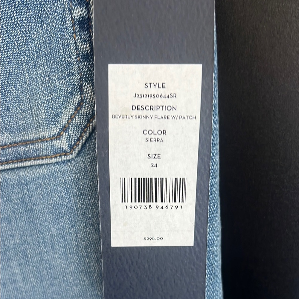 NWT Veronica Beard Beverly Skinny Flare with Patch - Picture 3 of 4